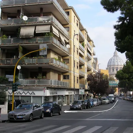 Frühstückspension Beside The Vatican 4*