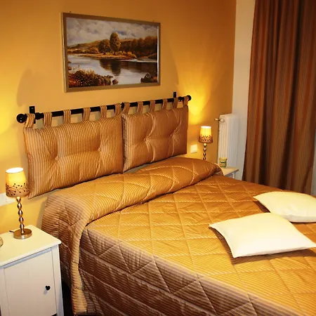 Beside The Vatican 4*
