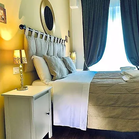Beside The Vatican 4*