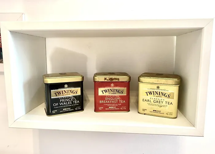 Beside The Vatican 4*